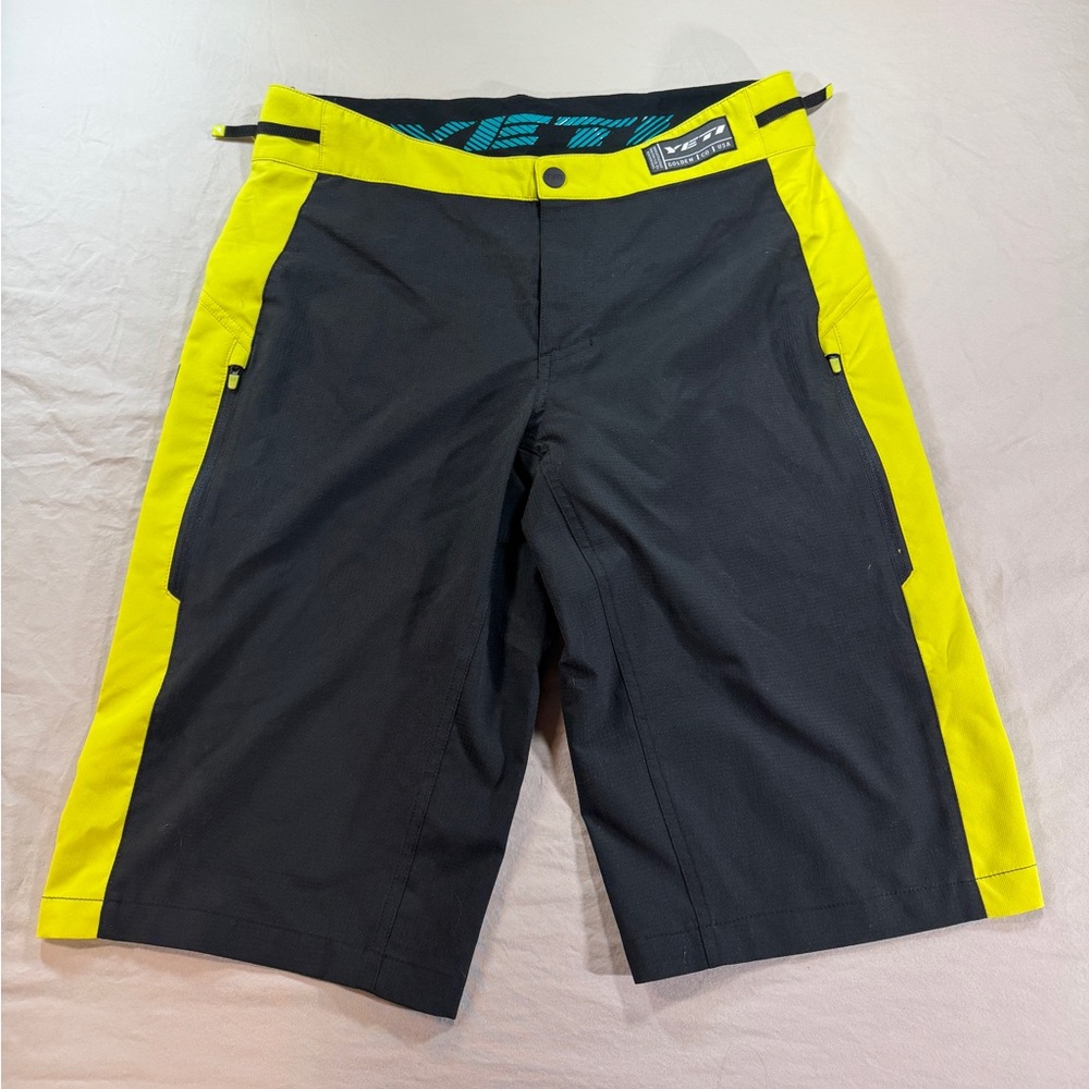 Yeti Size Large Women’s Enduro Shor